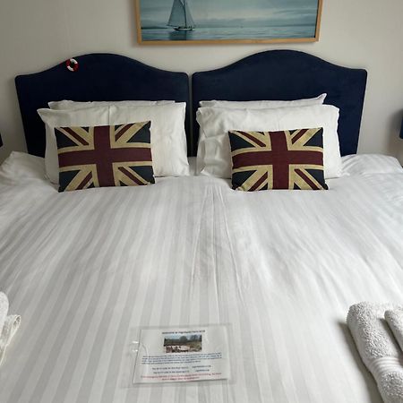 Highfields Farm B&B Стоун Экстерьер фото
